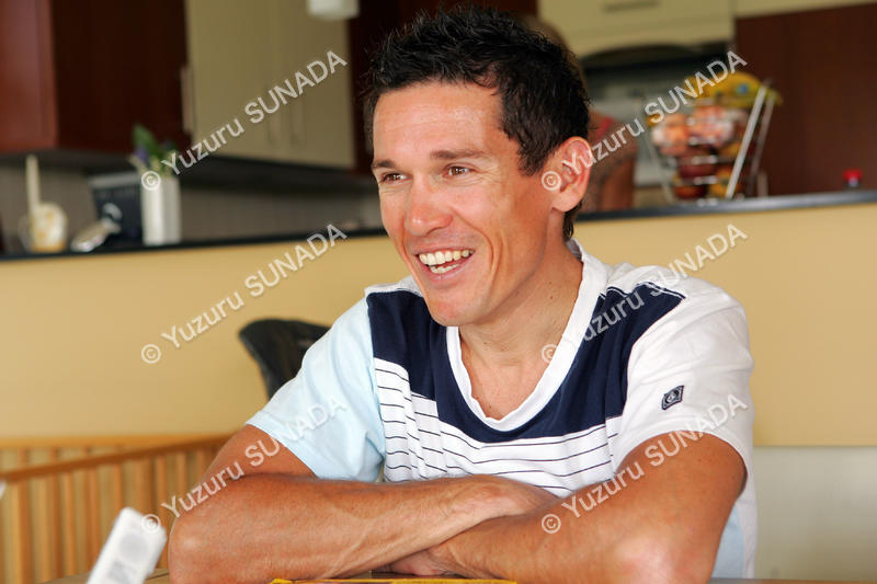 Interview008p.jpg